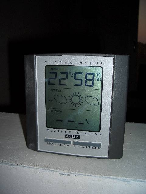 CIMG1550 Aber es ist schon mollig warm im Haus.