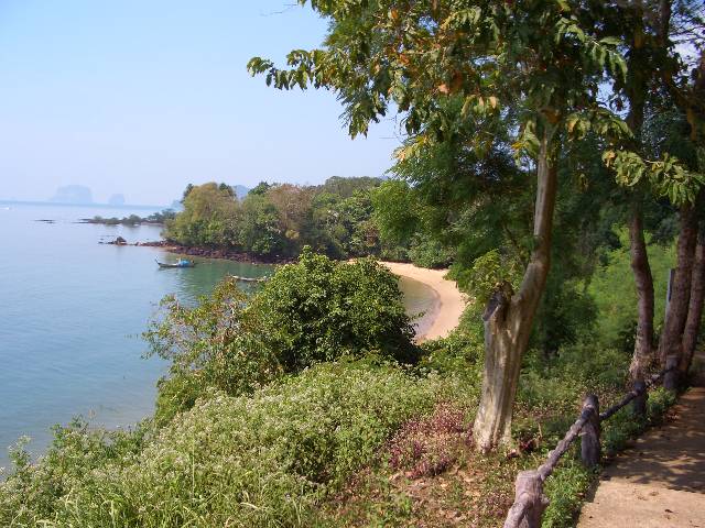 CIMG3135 Eine Bucht nahe der Fossile Bay